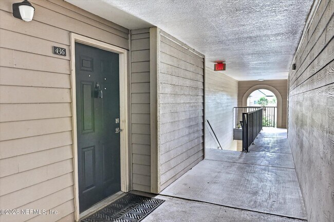Foto del edificio - 10961 Burnt Mill Rd