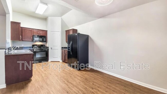 Building Photo - 3906 Pawnee Creek Ct