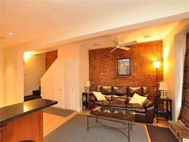 Building Photo - Charming South End One Bed with Private Outdoor Oasis – 1 Bed | 1 Bath | 686 Sq F