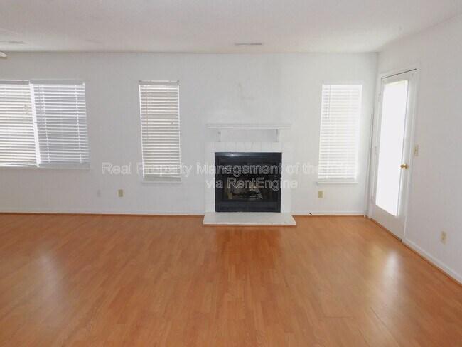 Building Photo - 4324 Edith Ln