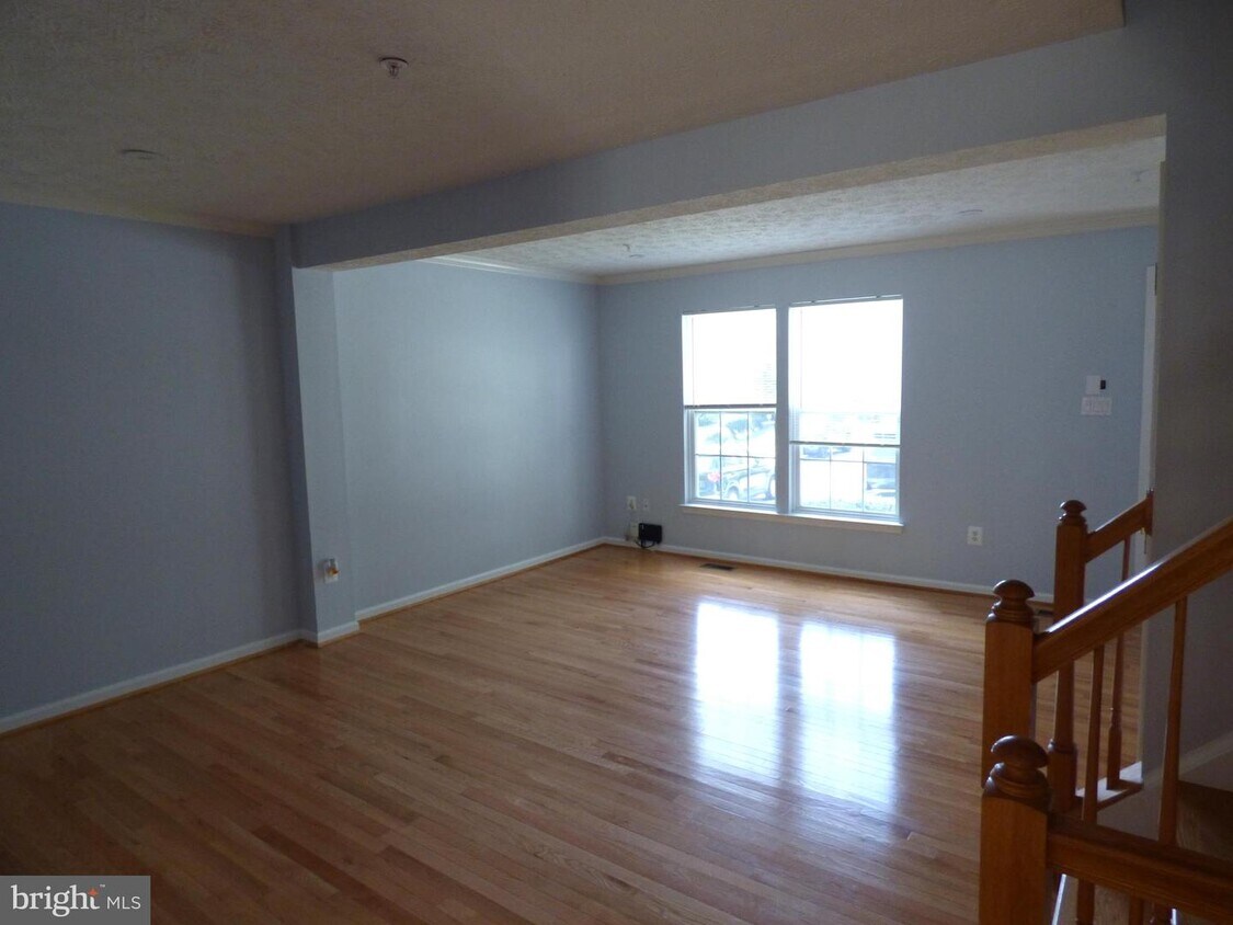 26051 Ridge Manor Dr, Damascus, MD 20872 Townhome Rentals in Damascus