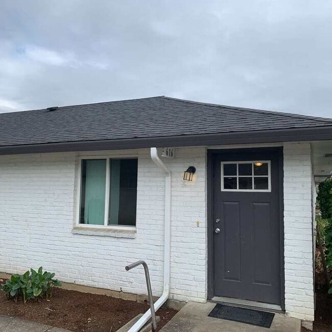 Photo - 616 NE Anderson St Apartment