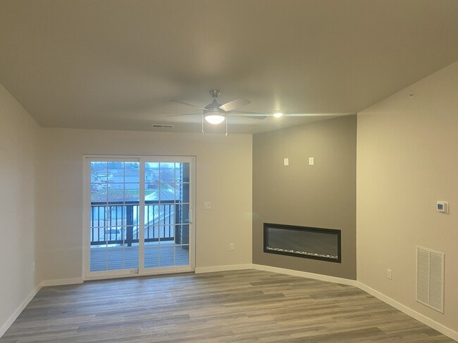 Building Photo - 460 Kansas Ave