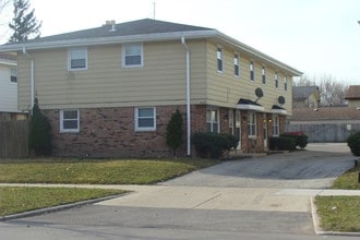 10439 W Donna Dr
