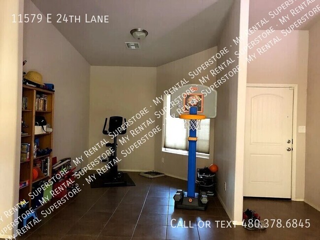 Foto del edificio - 11579 E 24th Ln