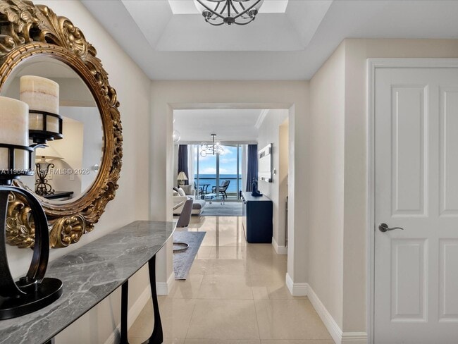 Building Photo - 17875 Collins Ave
