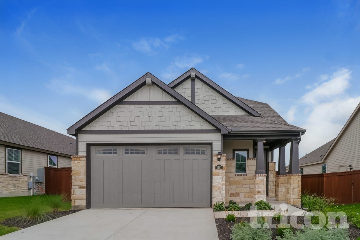 Foto principal - 1741 Mexican Heather Dr