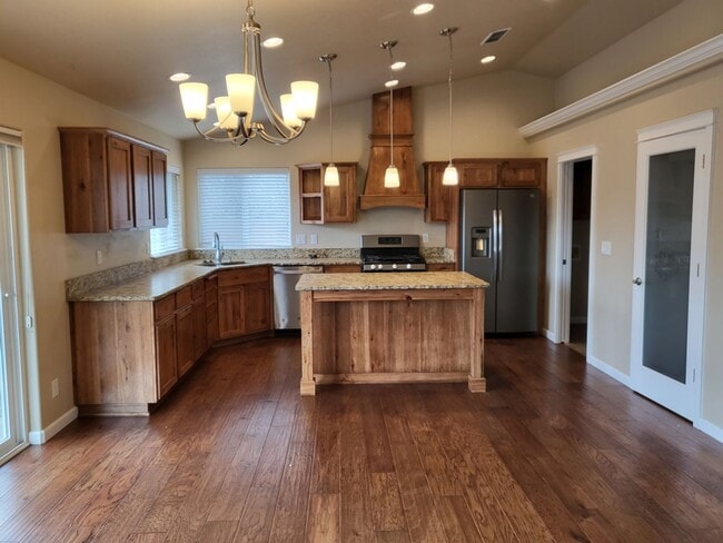 Foto del edificio - 3 bed 2 bath Single Family Home for Rent in Grants Pass