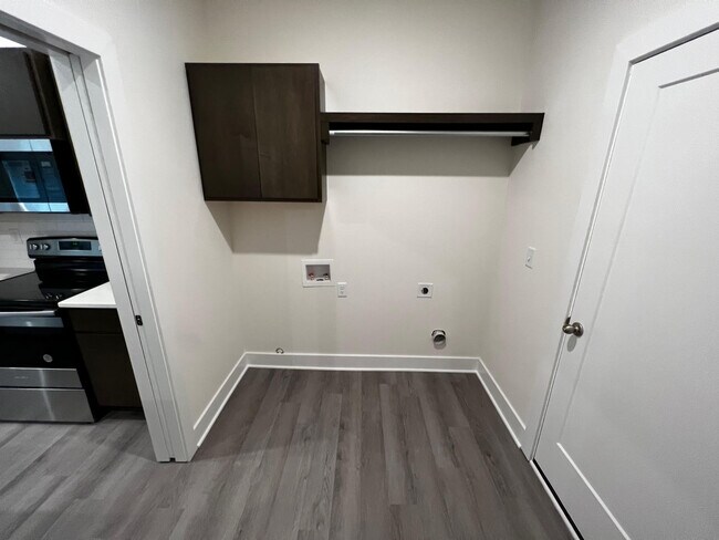 Foto del edificio - 11639 E Harry Ct