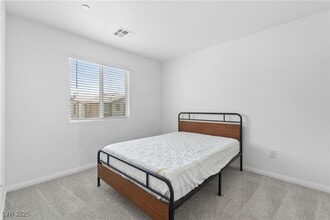 Building Photo - 7005 Magenta Moon St