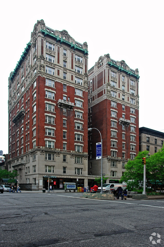 Building Photo - The Cornwall