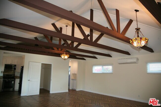 Building Photo - 6621 Nagle Ave