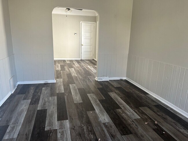 Foto del edificio - 3098 W 101st St