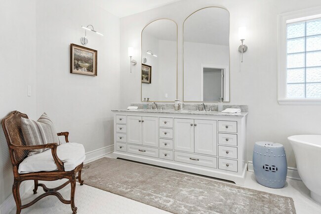 Foto del edificio - 3517 E 102nd Pl