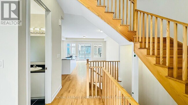 Photo du bâtiment - 3098 Meadowridge Dr