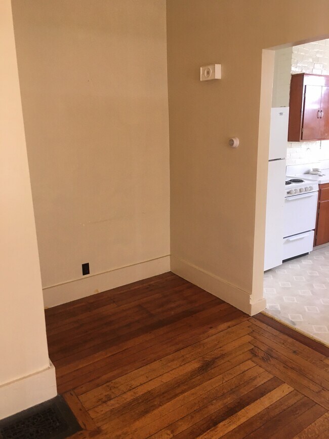 Foto del edificio - 301 Minot St