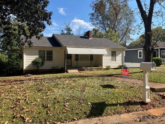 Building Photo - 520 Belcher Dr