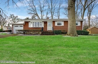 Building Photo - 6 Teabury Ln