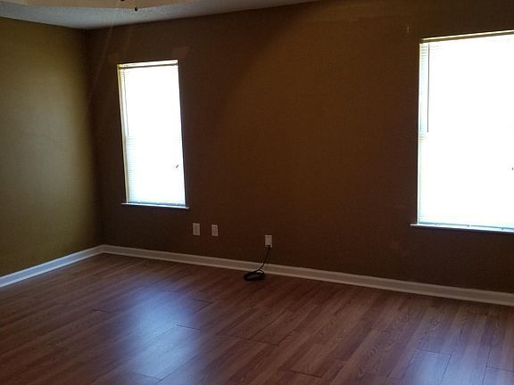 Foto del edificio - Almost entire home has been remodeled.