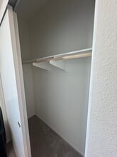 Building Photo - 5503 Sandcliff Ln