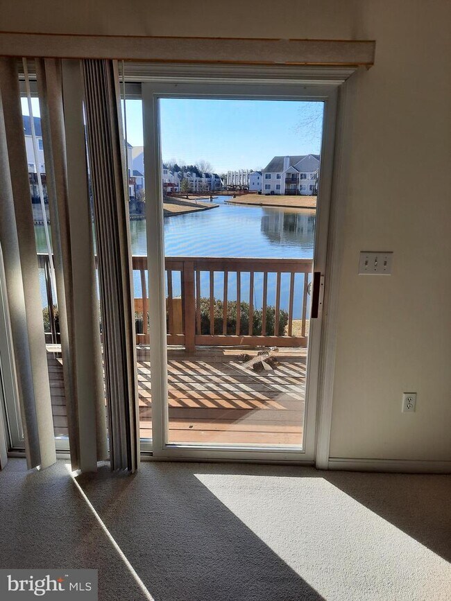 Foto del edificio - 108 Golden Eye Ct