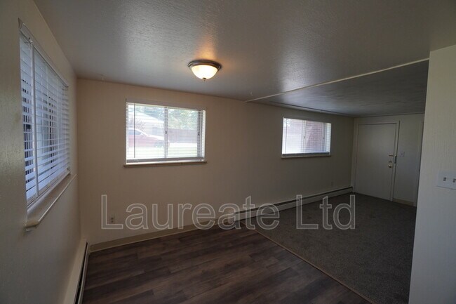 Building Photo - 5985 S Yukon St