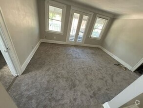 Building Photo - 15702 Cherrylawn St