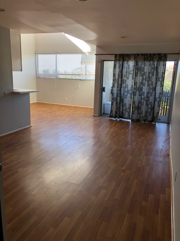 5900 Canterbury Dr, Culver City, CA 90230 Condo for Rent in Culver