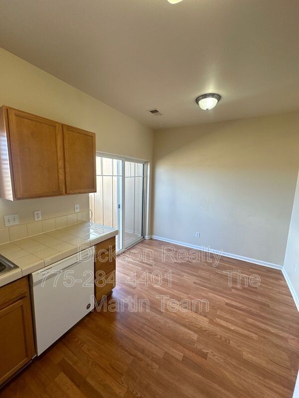 Building Photo - 210 John Eugene Ct