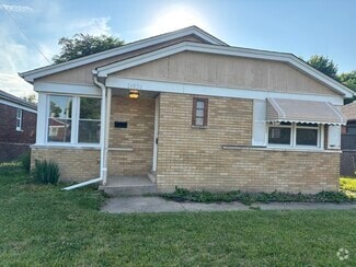 Building Photo - 14824 S Edbrooke Ave