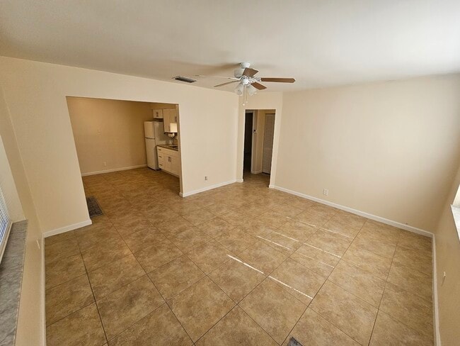 Foto del edificio - 218 SW 14th St