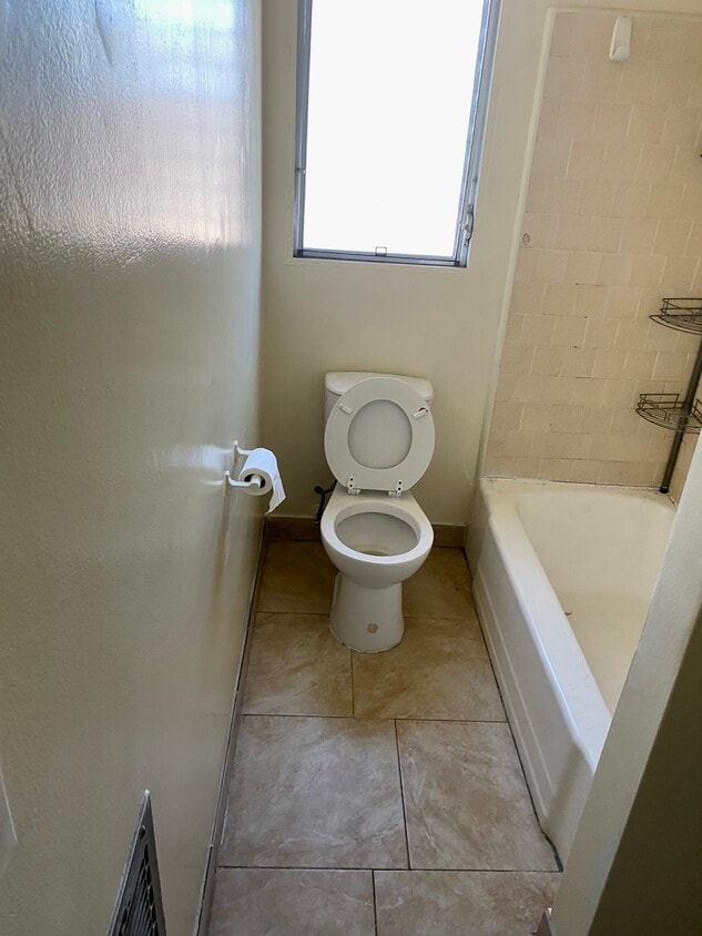 197 Apartments for Rent in 90016, CA Westside Rentals