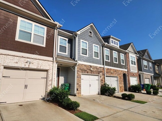 Building Photo - 5005 Longview Walk