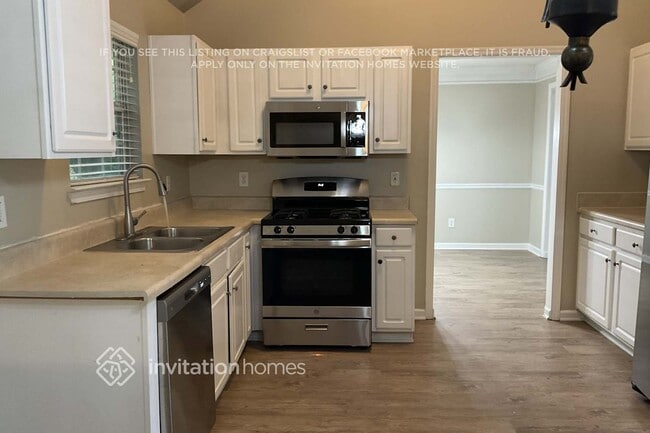 Building Photo - 5725 Crystal Springs Way