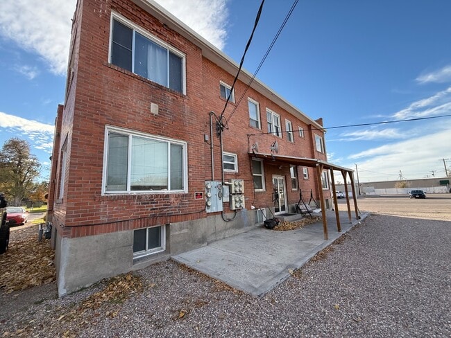 Building Photo - 305 Harrison St