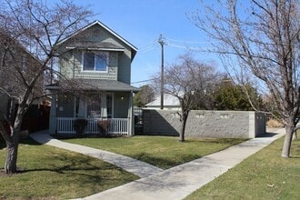 Building Photo - 1601 S Euclid Ave