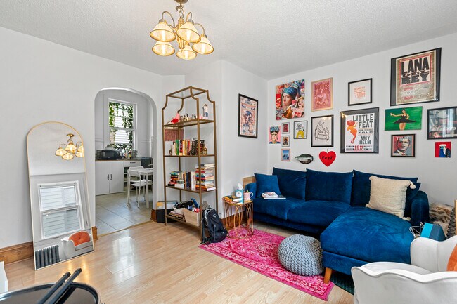 Foto del edificio - 2507 N Sawyer Ave