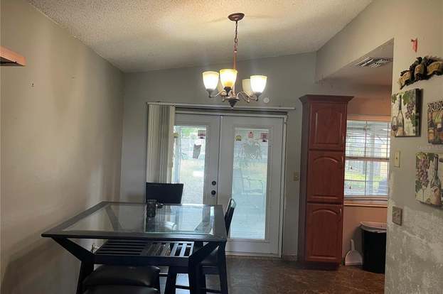 Foto del edificio - 1410 Vinetree Dr