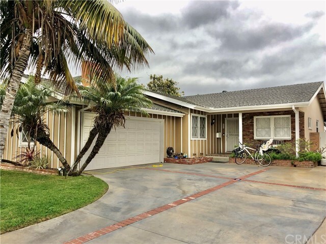 Primary Photo - 520 Coastline Dr