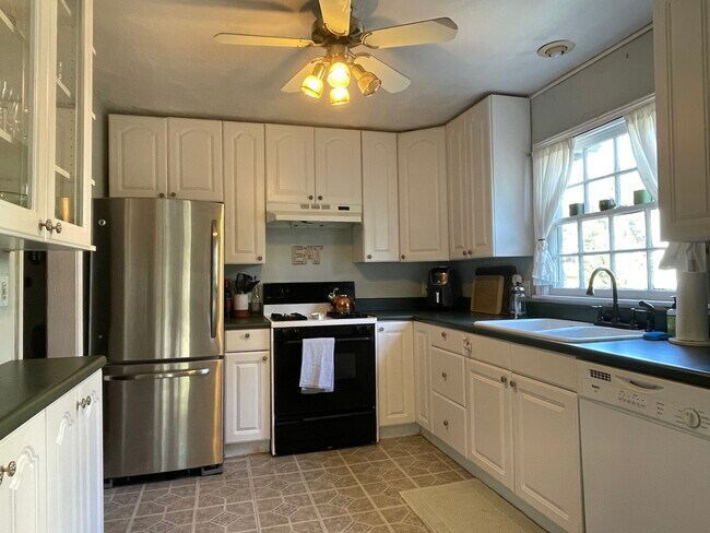 Cocina - 1659 Dresden Dr NE