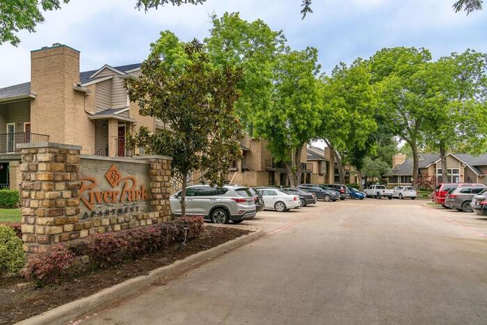 Foto principal - 3309 Riveroad Ct