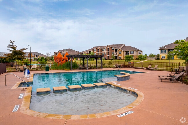 Resort Style Swimming Area - The Royse at Parker Boulevard Apartments