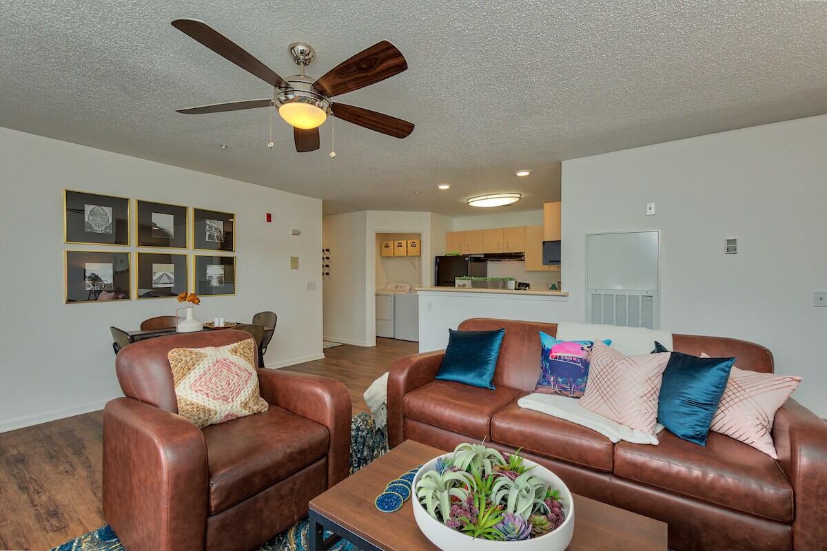 25 East - 2501 Abbot Rd East Lansing, MI - Apartments for Rent in East  Lansing | Apartments.com