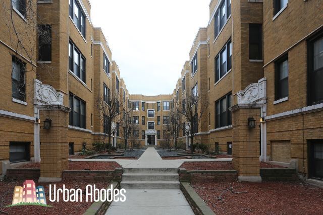 Foto del edificio - 727 W Barry Ave