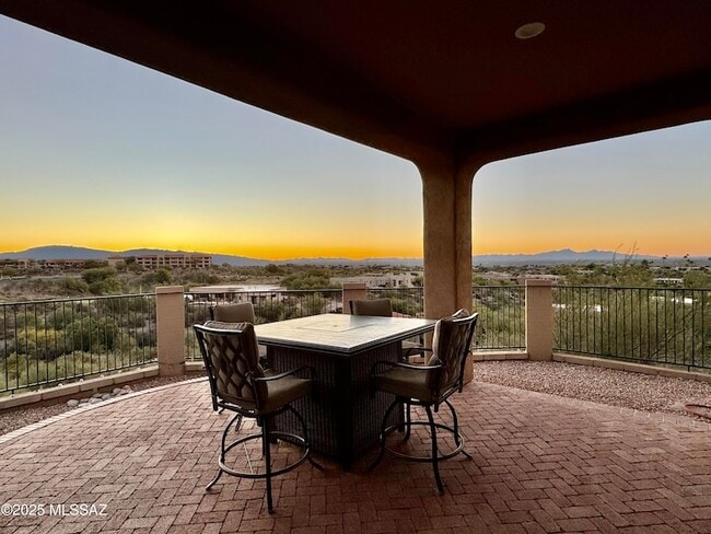 Photo - 5926 N Campo Abierto House