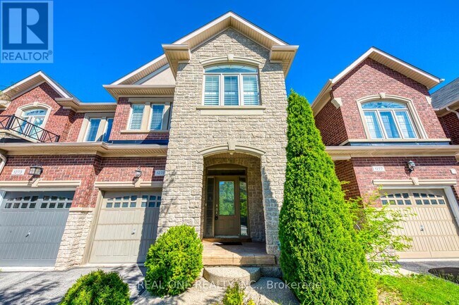 Photo du bâtiment - 1275 Craigleith Rd