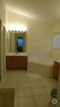Building Photo - 958 Islander Ave
