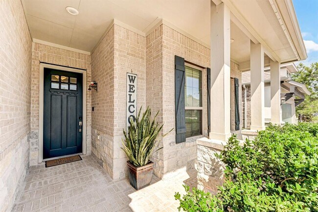 Foto del edificio - 4221 Davis Oak Dr