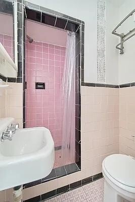 Foto del edificio - 317 W 29th St