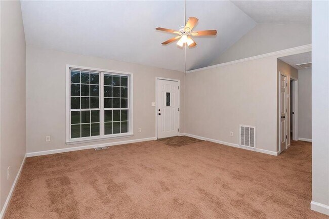 Foto del edificio - 43 Surrey Ct